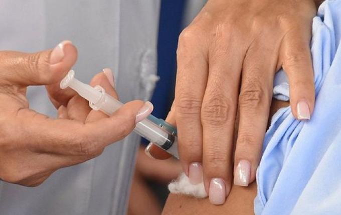 Vacina da Covid em creches divide opiniões em SMO; prefeitura diz que segue lei federal