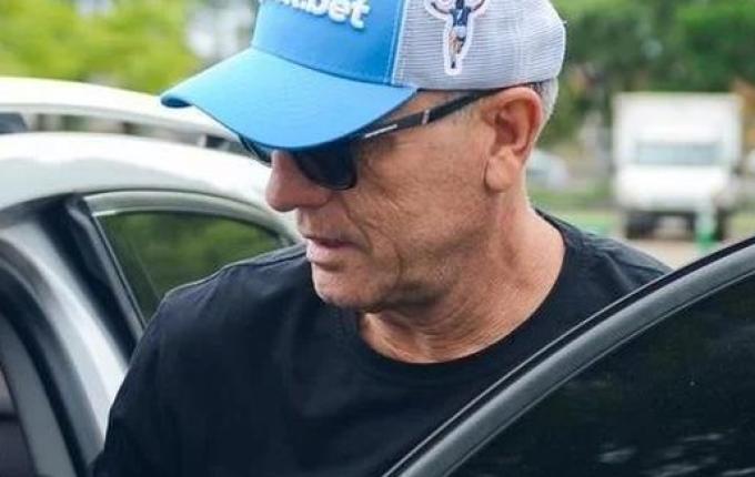 Grêmio anuncia a saída do técnico Renato Portaluppi