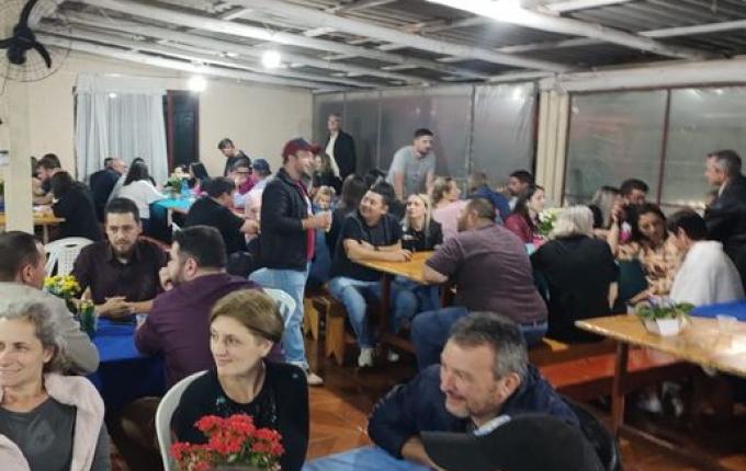 Guarujá do Sul foi sede do Encontro dos Motoristas da Saúde da Ameosc