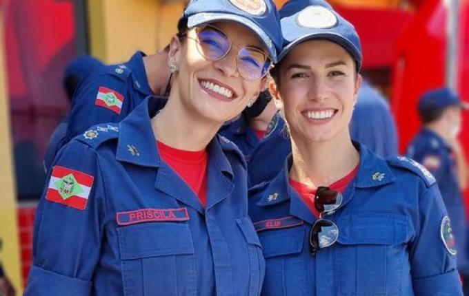 Duas mulheres se tornam comandantes de batalhões pela primeira vez