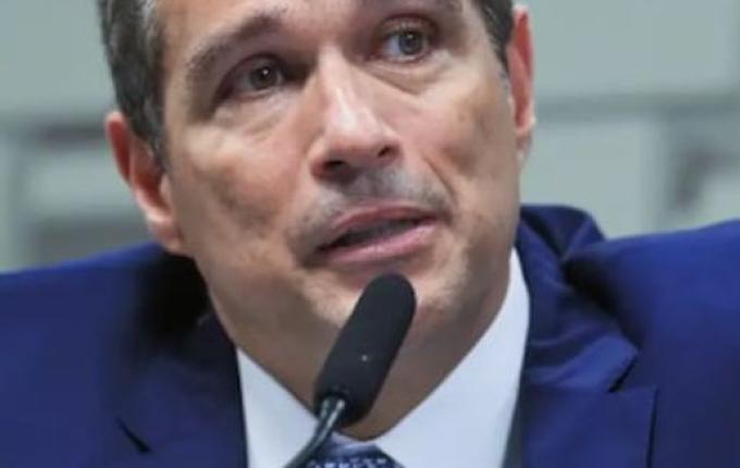 Pix terá em breve funcionalidade de rastreio e bloqueio de valores, diz Campos Neto