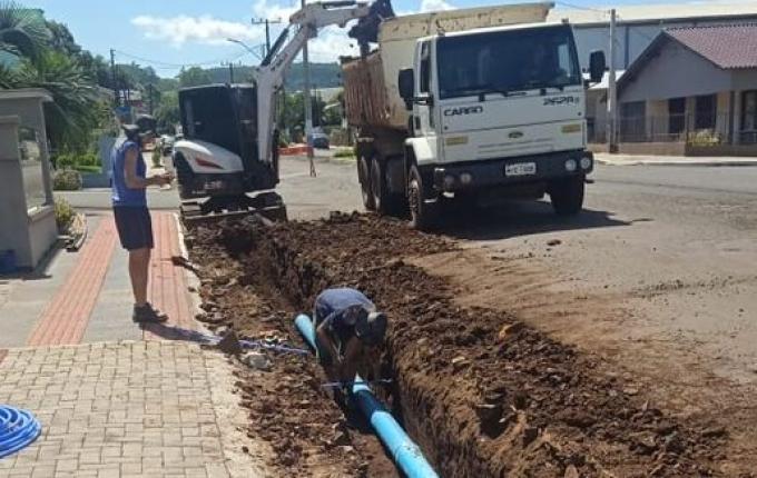 Secretaria de Agricultura de Mondaí prioriza trabalhos de Saneamento e apoio ao produtor rural