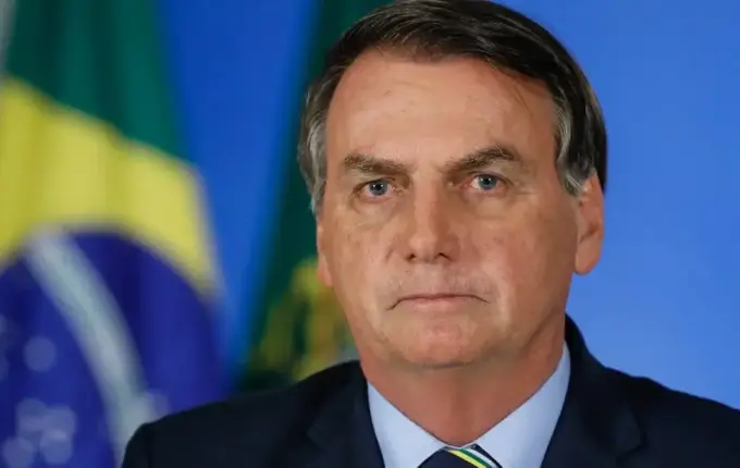 Jair Bolsonaro pede autorização urgente ao STF para cirurgia no ombro