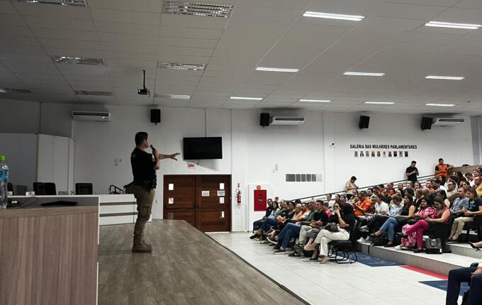 Seminário em São Miguel do Oeste intensifica ações de segurança escolar no Extremo Oeste