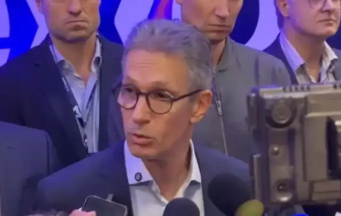 Zema afirma que tentou ligar para Flávio sobre Master: “Não recebi retorno”