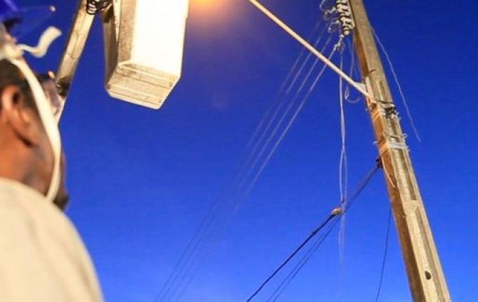 Empresa executa melhorias na iluminação pública em SJCedro