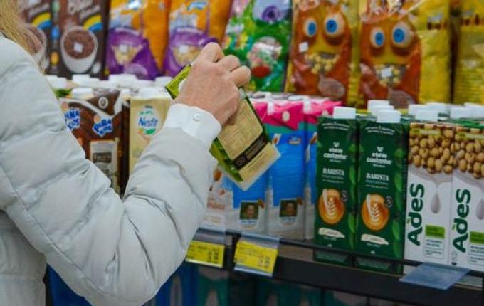 Alta no preço do leite gera preocupação com a queda de consumo