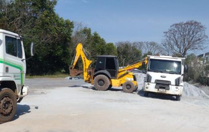 Guarujá do Sul: Programa Troca-Troca entrega mais de 220 toneladas de calcário a agricultores