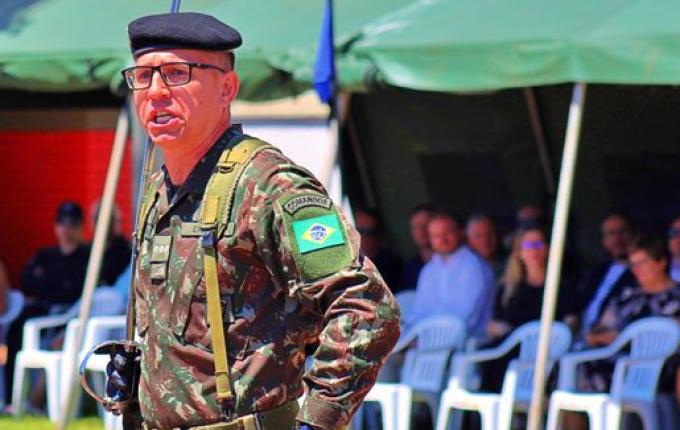 14º RCMec realiza passagem de comando em SMOeste