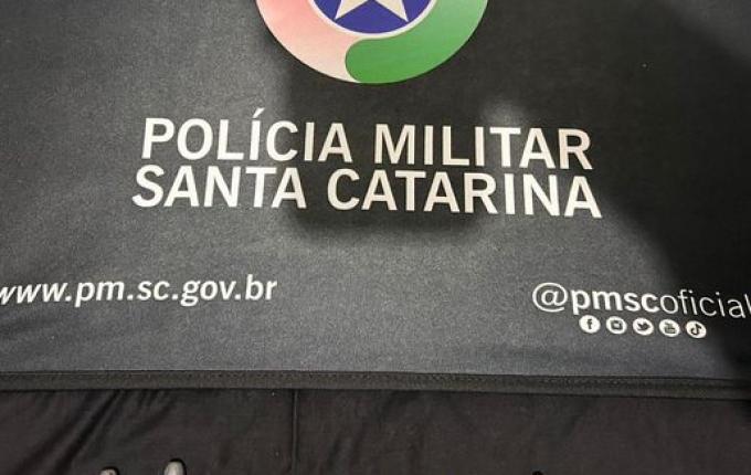 PM prende homem com munições após briga em bar em SMO