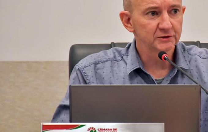 Vereador propõe programa de inclusão digital para idosos em São Miguel do Oeste