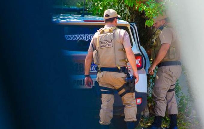 Polícia de São José do Cedro auxilia na prisão de suspeito de assalto