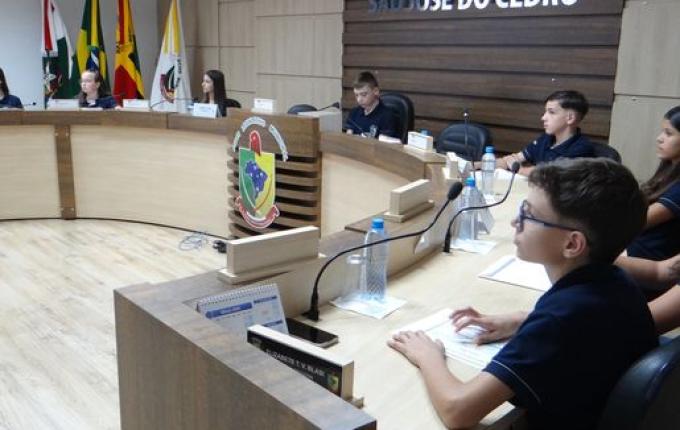 Vereadores Mirins da VIII Legislatura são diplomados em São José do Cedro