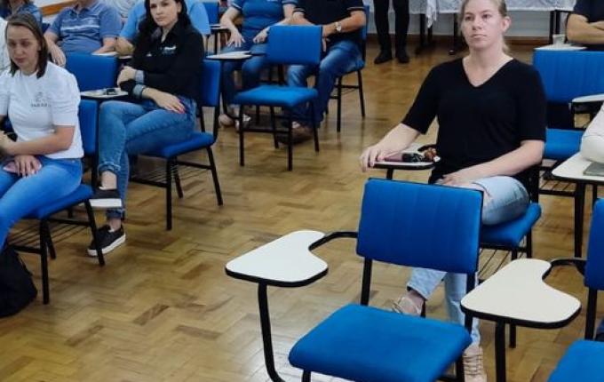 Sicoob disponibiliza recursos para associados da CDL em São José do Cedro