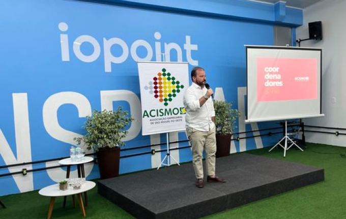 Acismo dá posse a novos coordenadores e anuncia criação do Núcleo do Agro