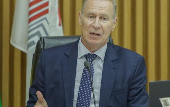 Conselheiro Herneus De Nadal é reconduzido à Presidência do TCE/SC para o biênio 2025-2027