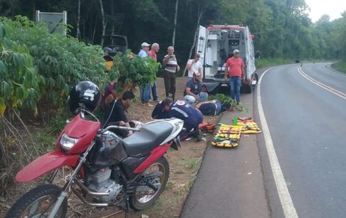 Colisão envolvendo caminhão de São José do Cedro deixa dois feridos