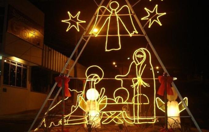 Iluminação natalina será acendida nesta semana em Descanso