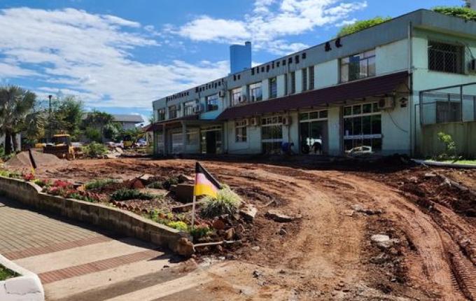 Itapiranga investe R$ 2 milhões na revitalização da praça da prefeitura