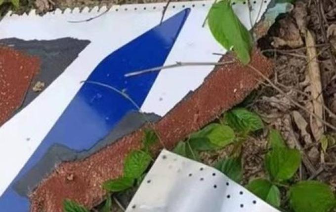 Socorristas dizem que passageiros de avião podem ter sido totalmente incinerados pelas chamas