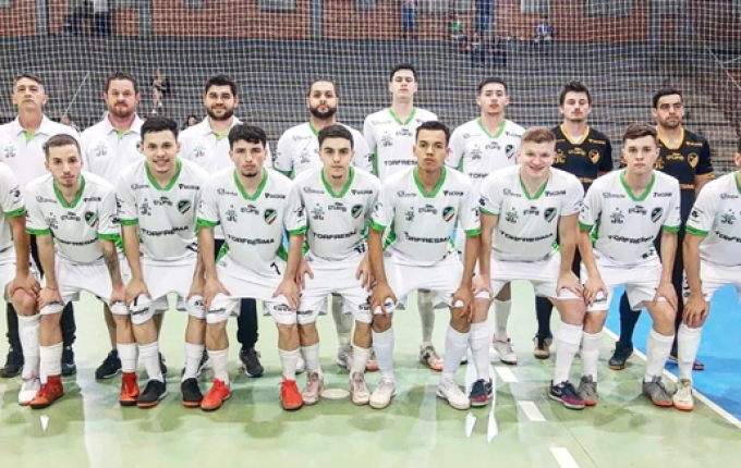 Fora de casa, São Miguel Futsal supera Nova Itaberaba e reassume liderança