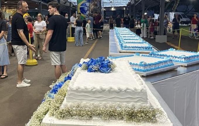 Palma Sola comemora 64 anos com festa na Rua Coberta