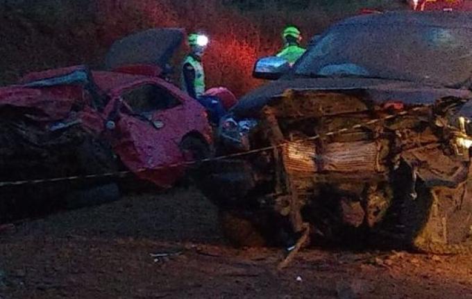 Colisão deixa uma pessoa morta e três gravemente feridas
