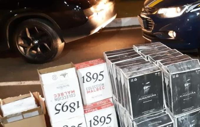 PRF apreende 96 caixas de vinhos importados irregularmente em Guaraciaba