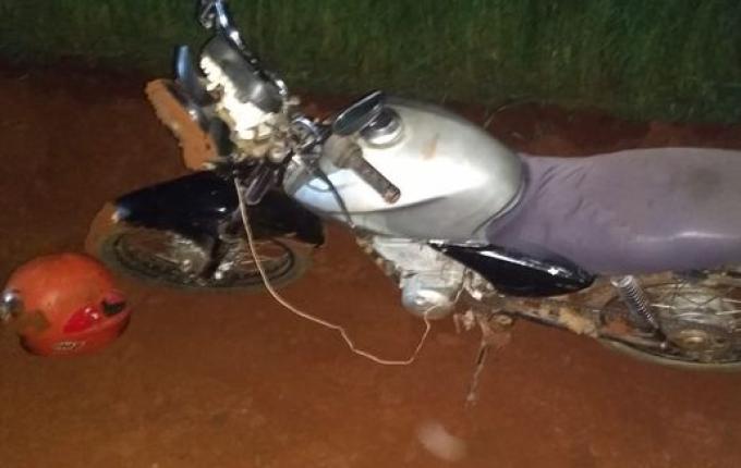 Homem foge da PM após queda de moto em São José do Cedro