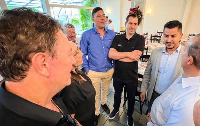 Governador Jorginho Mello cumpre roteiro na região e visita Hospital Regional