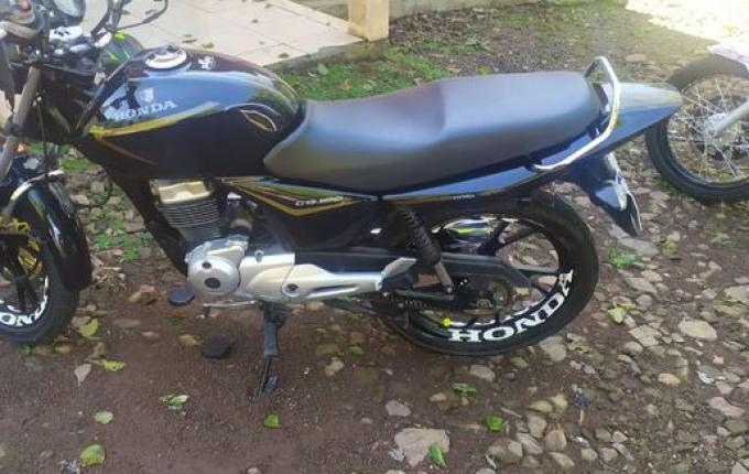 Jovem fica ferido em queda de motocicleta na SC-386 em Iporã do Oeste