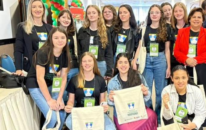 Vereadores Mirins de Itapiranga participam do 14º Encontro Estadual em Florianópolis