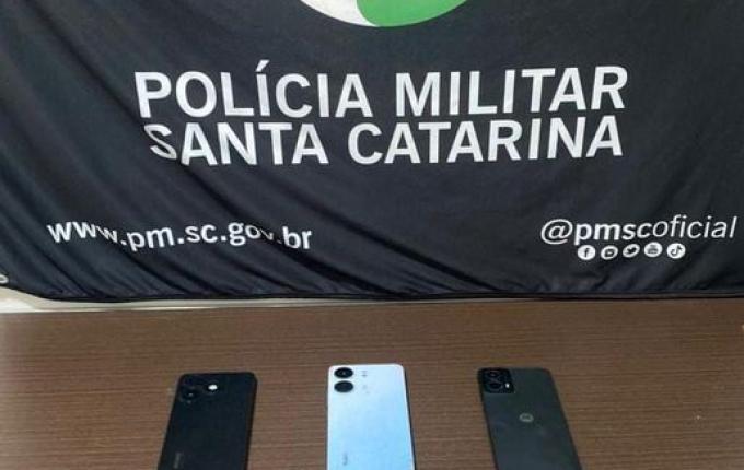 Homem e mulher são presos por tráfico de drogas em Maravilha