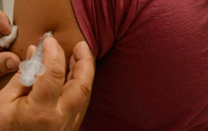 Novo cronograma de vacinação terá horário ampliado