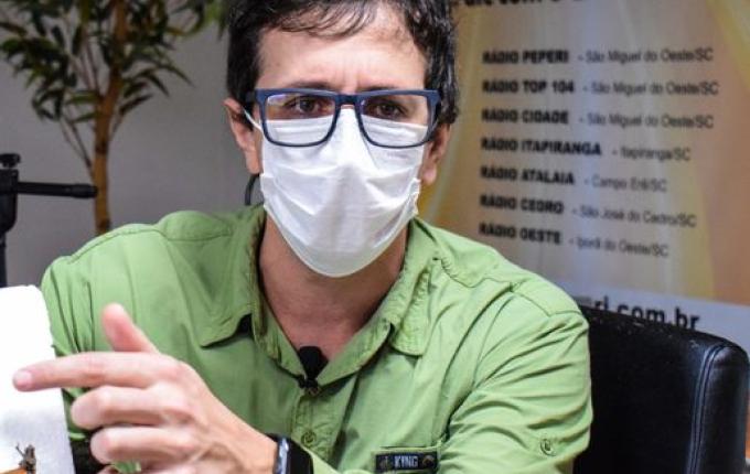 VÍDEO: Biólogo da UNOESC fala sobre a nuvem de gafanhotos