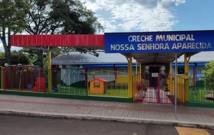 Creches organizam evento para o Dia das Mães