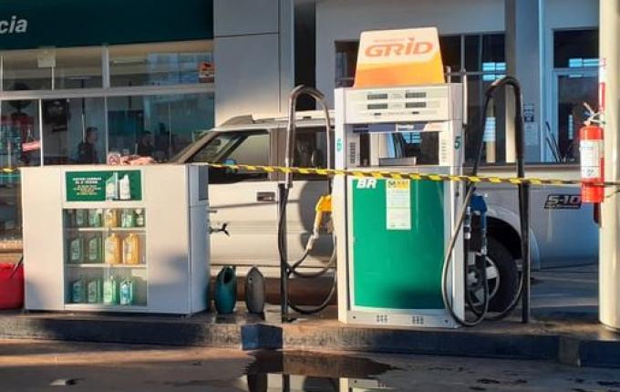 Assaltante morre em confronto com a PRF ao tentar assaltar posto de combustível na BR- 282