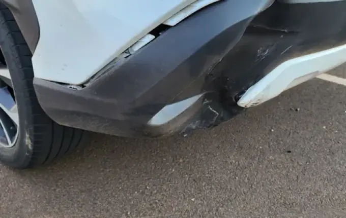 Motociclista fica ferido em colisão traseira em Itapiranga