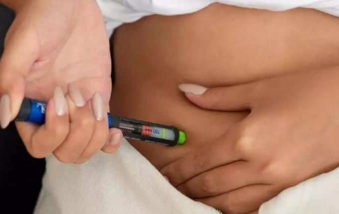 Anvisa bloqueia entrada de canetas emagrecedoras irregulares no Brasil