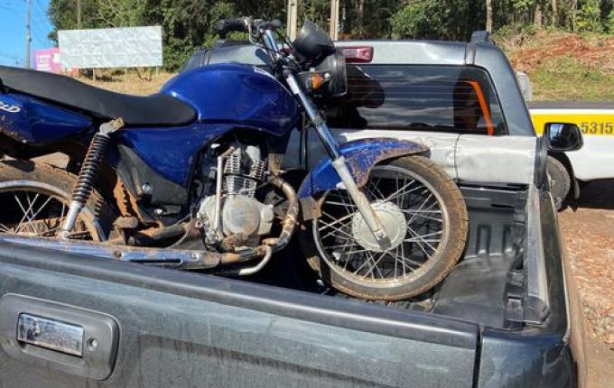 Moto furtada de oficina é localizada com suspeito do crime em SMO