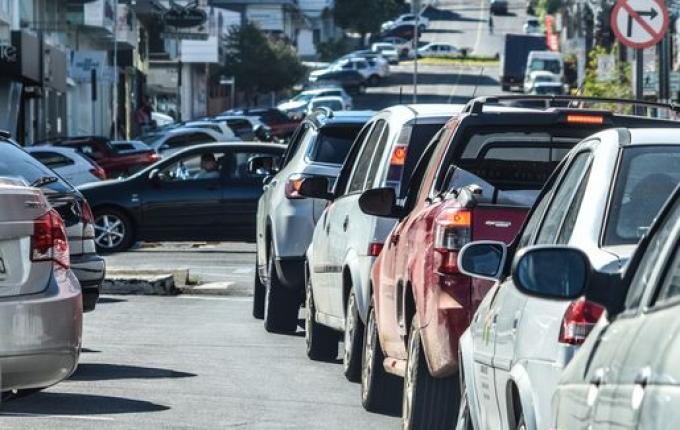 VÍDEO: Movimento no centro de SMO é intenso com a liberação do comércio