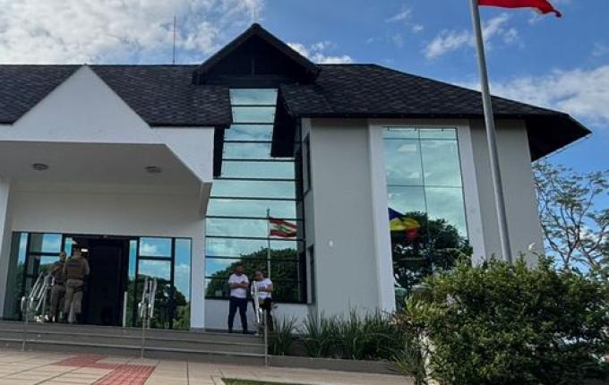 Segundo dia de júri em Campo Erê tem previsão para se estender até a noite