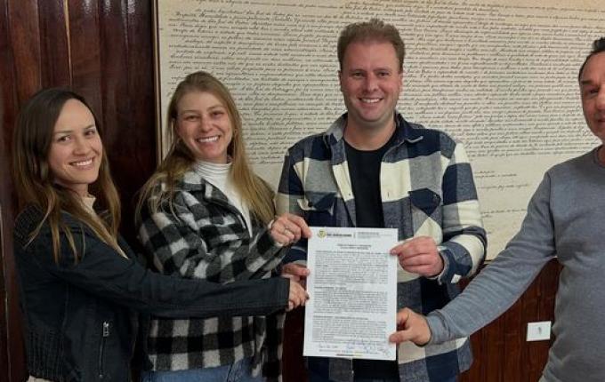 Prefeitura de São José do Cedro e ONG Cedro animal firmam parceria inédita para proteção animal