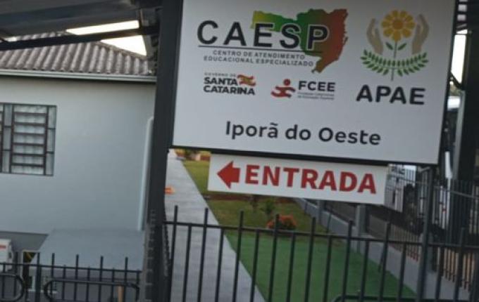 CAESP de Iporã realiza capacitações para melhorar atendimento aos estudantes com TDAH