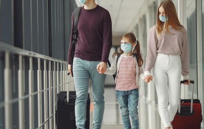 Anvisa aprova volta do uso de máscaras em aviões e aeroportos