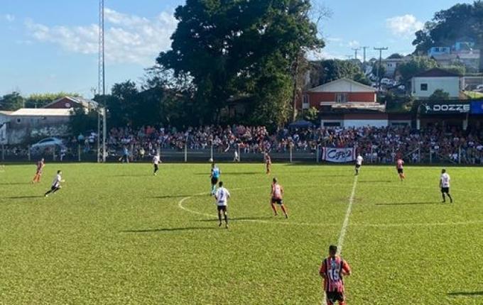 No sufoco, Cometa vence Guarani nos pênaltis e está classificado nas semifinais da Taça Unsa Bier
