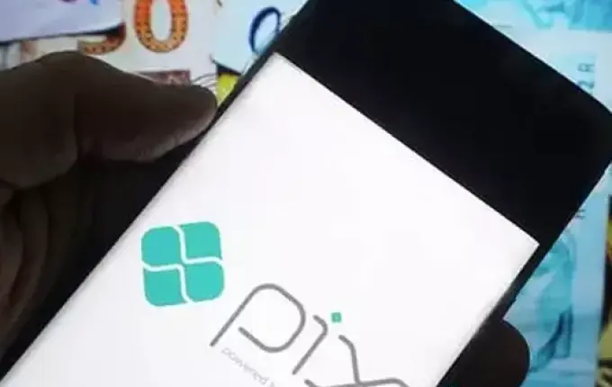 PIX: sistema instável em vários bancos deixa clientes na mão por mais de uma hora