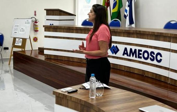 Colegiado de Educação da AMEOSC realiza primeira reunião de 2026