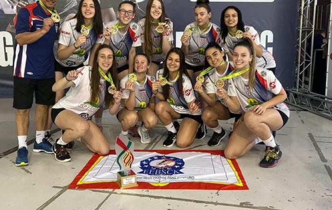 Guaraciaba alcança marca de 30 vezes campeã estadual no voleibol feminino de base