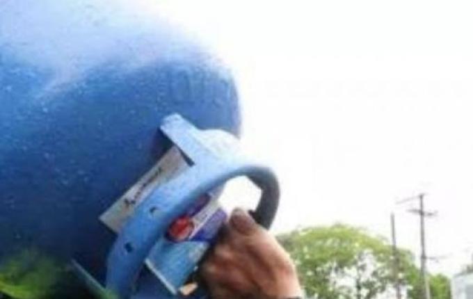 Homem rouba R$ 150 de escola, deixa recado debochado e acaba condenado